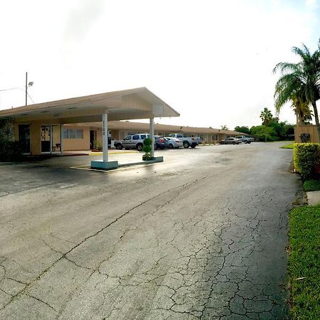 Coral Roc Motel Florida City Esterno foto