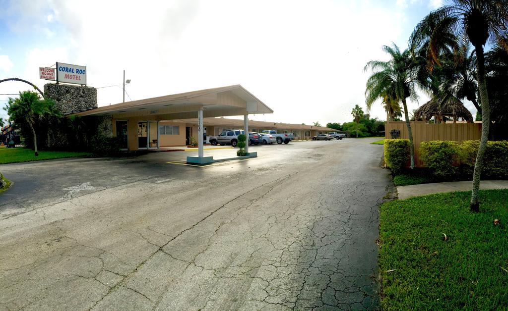 Coral Roc Motel Florida City Esterno foto